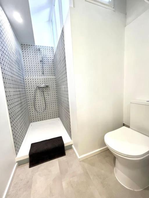 Studio Jade : Charmant Logement Place Clemenceau Apartment Pau Exterior photo